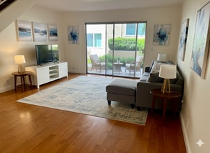 Building Photo - 4560 Twain Ave