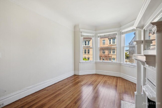Foto del edificio - 1749 Greenwich St
