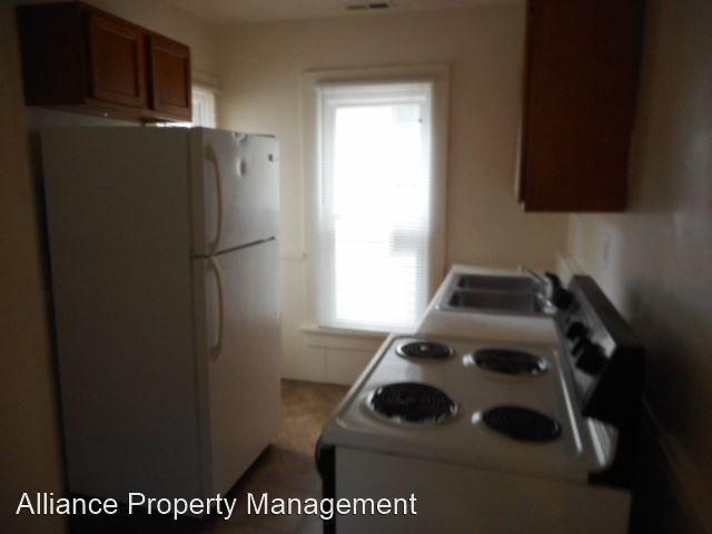 Building Photo - 2 br, 1.5 bath House - 1421 St Marys Ave