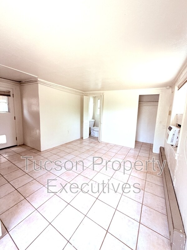 Foto del edificio - 1233 E Mabel St