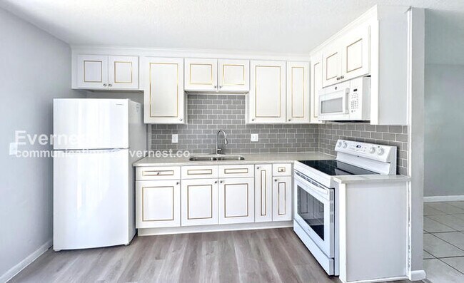 Foto del edificio - 1315 Browning St