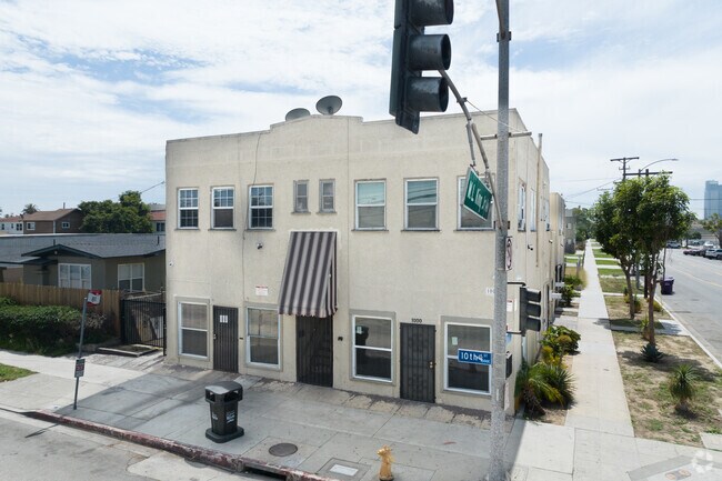 M-T-M Multifamiliar, Long Beach, CA - 1000 E 10th St