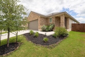 Building Photo - 200 Outlaw Dr