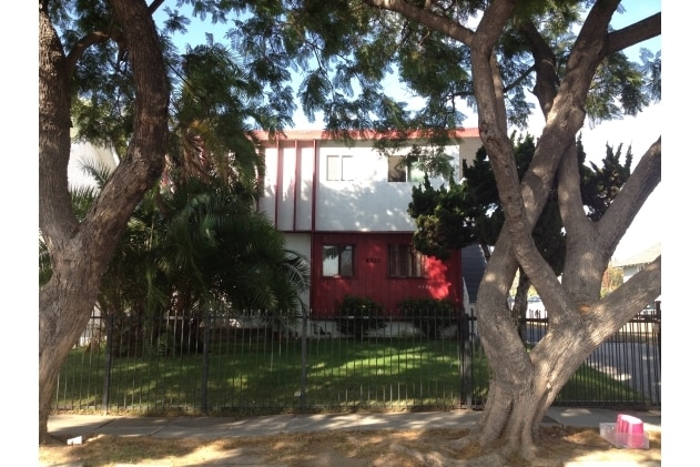 Building Photo - 4521 W 17th St