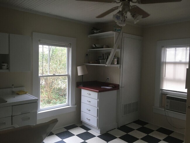 Foto del edificio - Live Easy on Easy St.!