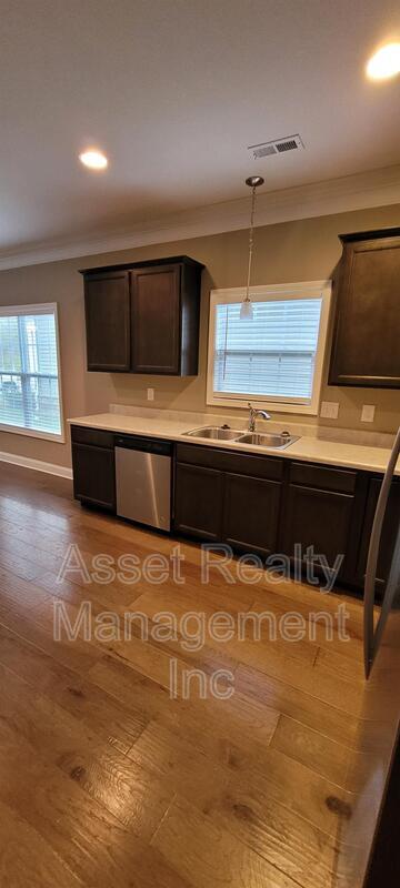 Foto del edificio - 103 W Rarity Ridge Pkwy