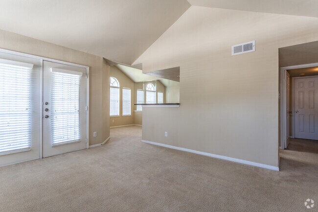 The Remington Apartments Pearland, TX