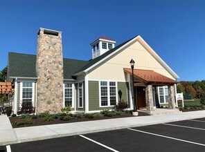 Building Photo - Gilbert Crossing