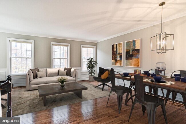 Foto del edificio - 4654 Hummingbird Ln