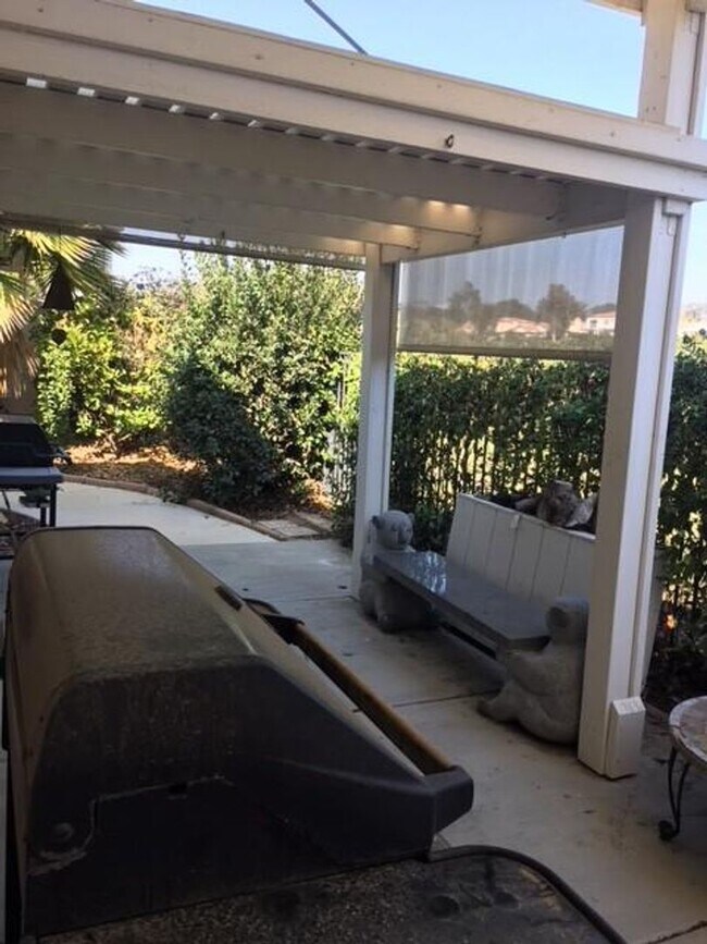 Building Photo - The Colony 55+