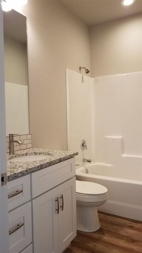 Primary Photo - Beautiful Home By Esmeralda Golf Course