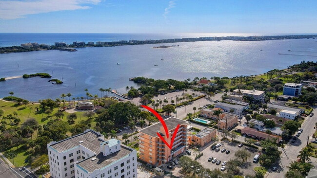 Foto del edificio - 15 S Golfview Rd