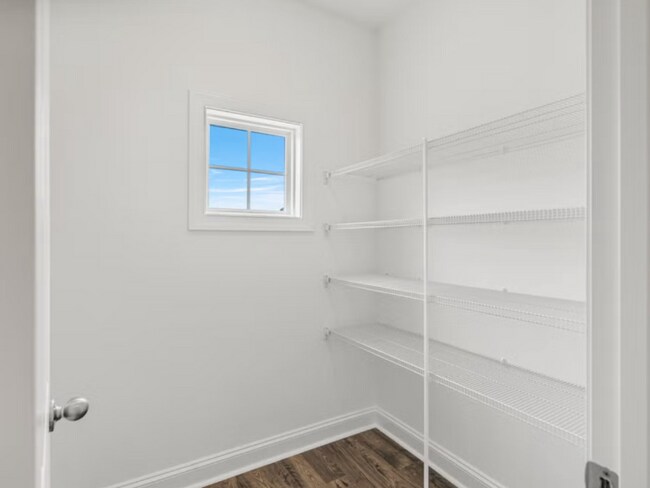 Foto del edificio - 1103 Breadsell Ln