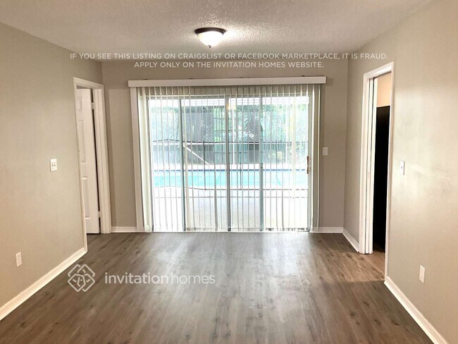 Foto del edificio - 2989 Kenilwick Dr S