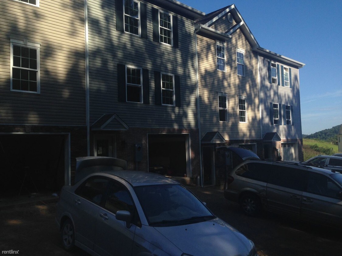 784 Hornbeck Rd, WV 26508 Townhome Rentals in