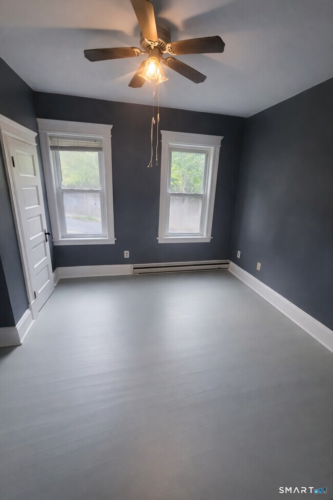 Building Photo - 155 Congress Ave