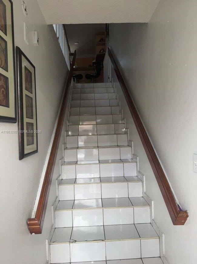 Foto del edificio - 3254 W 70th St