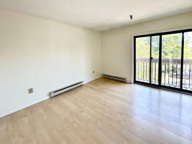 Building Photo - 37-47 S Williams St