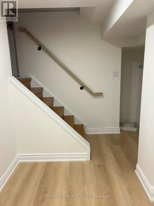 Building Photo - 71 Major Oak Terrace