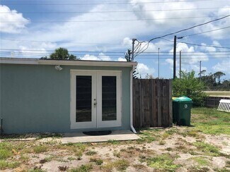 Building Photo - 1395 Sharlo Ln