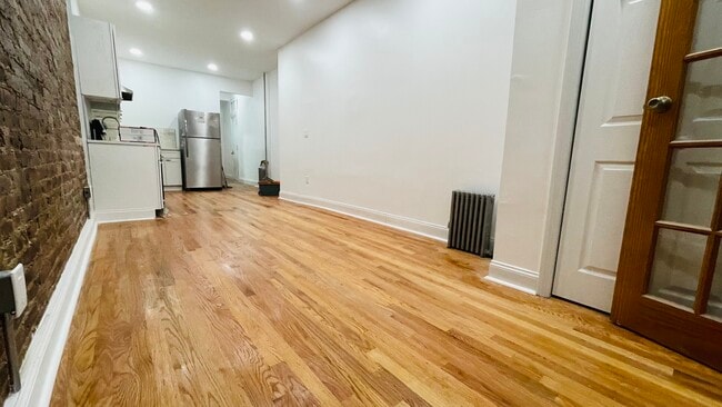 Living Room - 742 Macdonough St