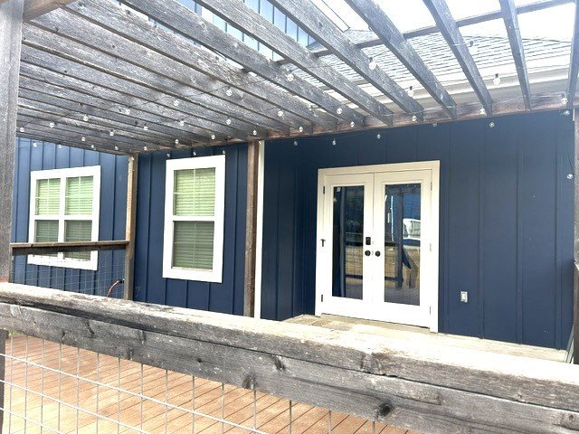 Building Photo - 1223 Eastview Dr