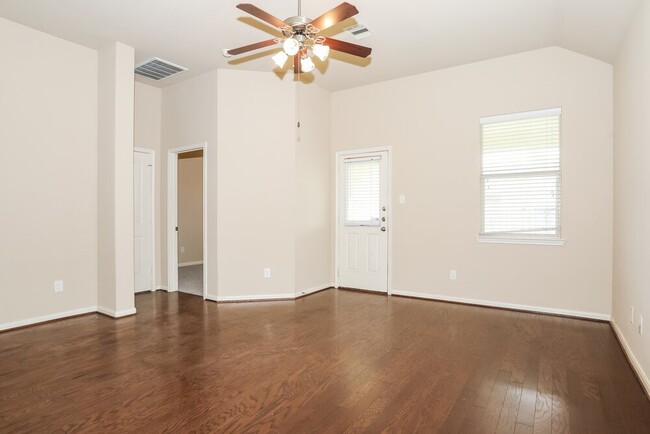 Foto del edificio - 18306 Paige Terrace Ct