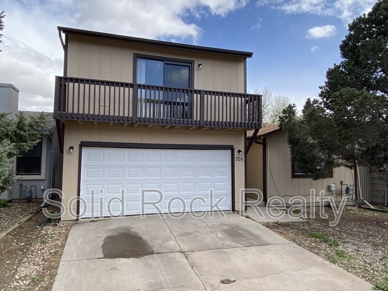 Primary Photo - 705 San Gabriel Pl
