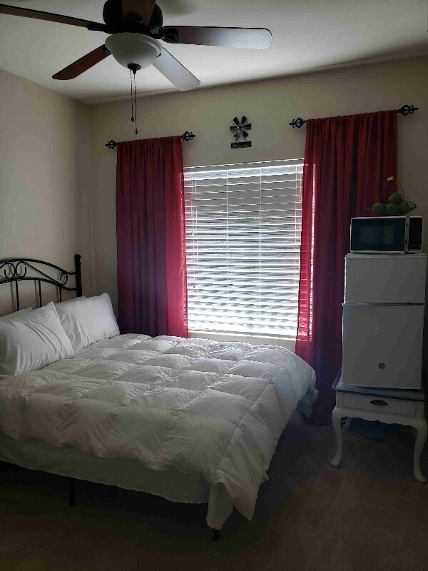Foto principal - 1048 S Carriage Ave