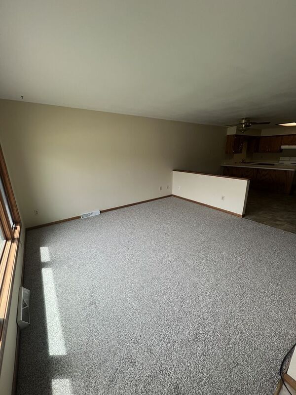 Foto del edificio - N167 W20188 Spruce St.