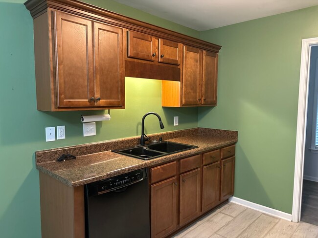 Building Photo - 117 Carolina Forest Drive, Goldsboro, NC 2...