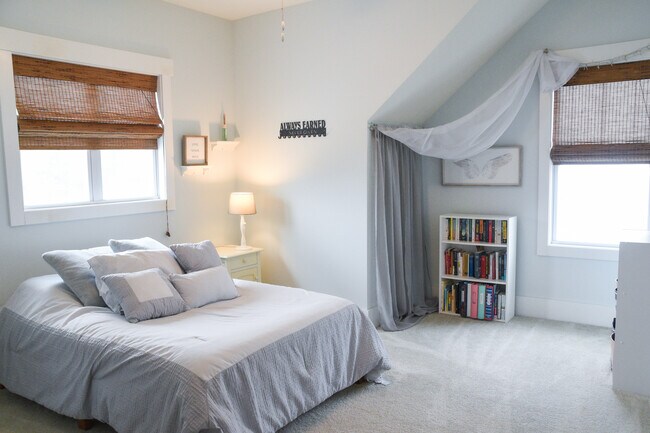 Foto del edificio - 1908 Springwood Dr