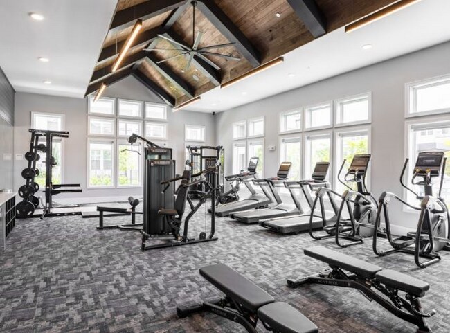 Building Photo - 4255 Magnolia Vlg Dr