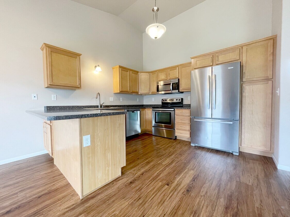 Foto principal - Woodside Townhomes