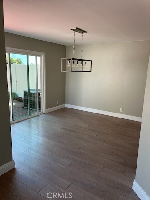 Foto del edificio - 22302 Summit Hill Dr