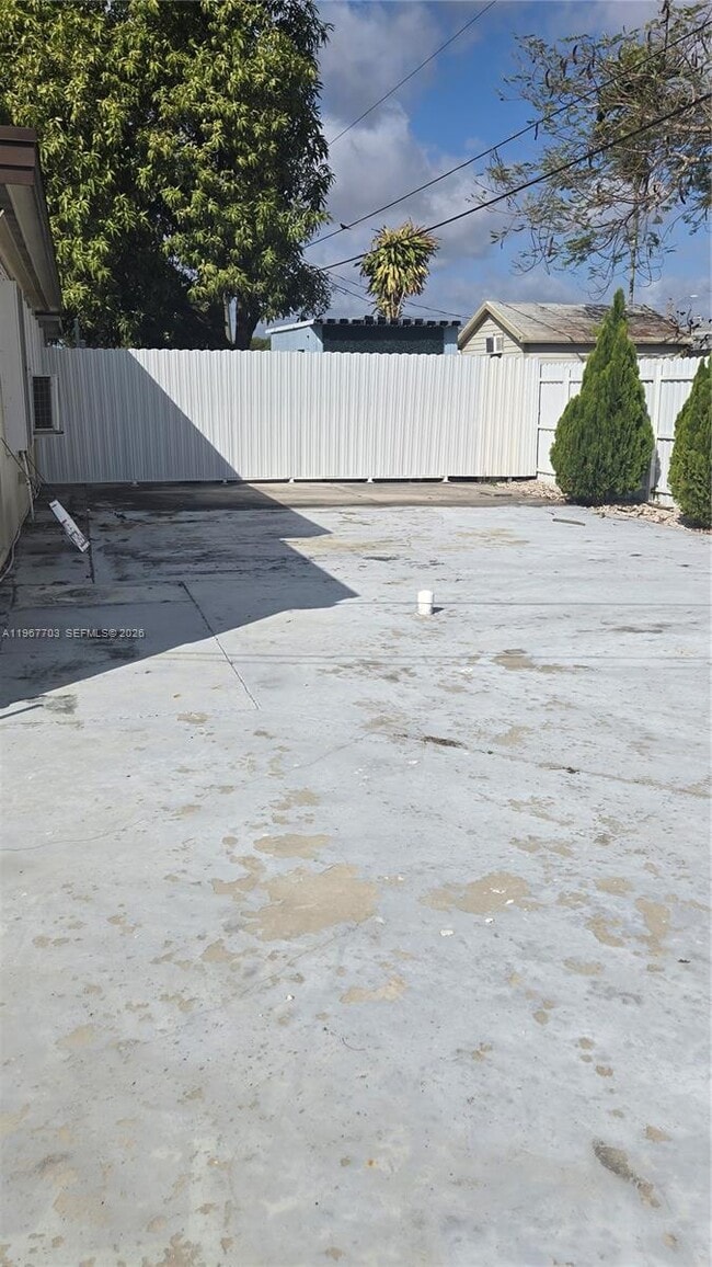 Building Photo - 12441 SW 190th Terrace