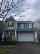 Building Photo - 309 Oak Leaf St