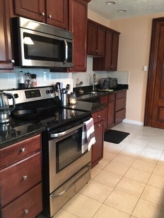 Foto del edificio - 744 E 4th St