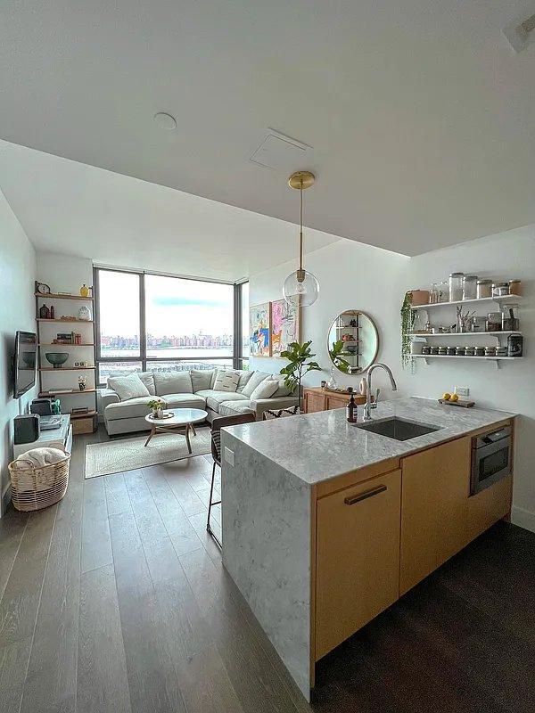 Building Photo - 1 bedroom in Brooklyn NY 11222