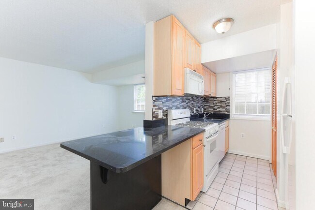 Building Photo - 415 WEST St