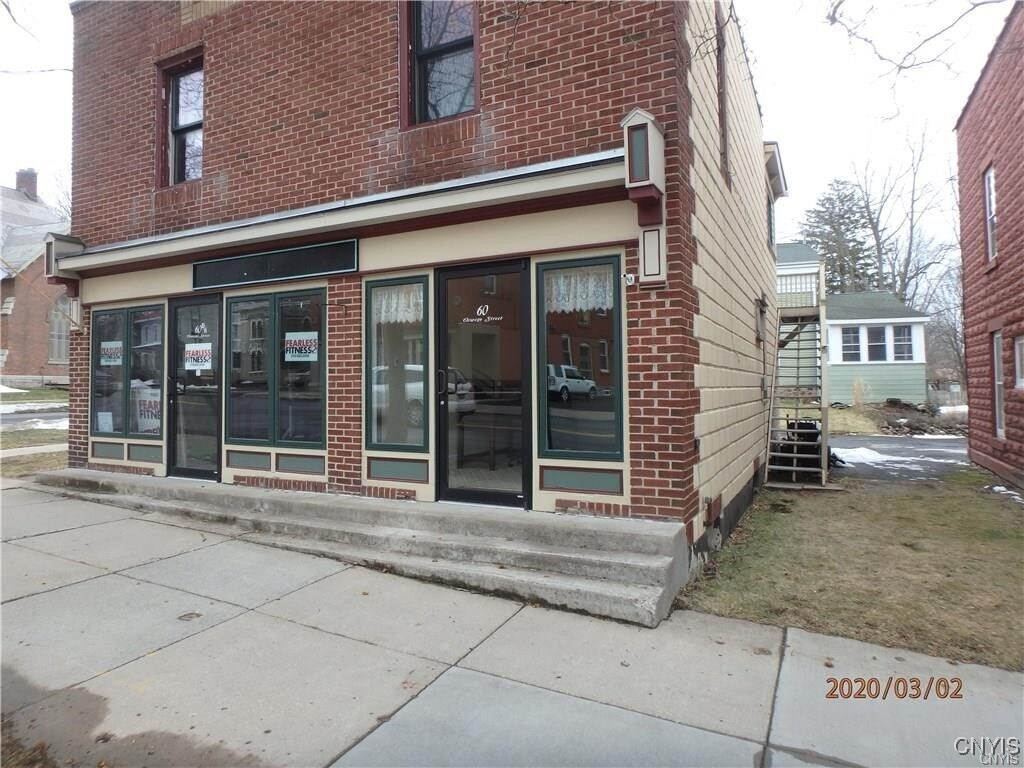 Foto principal - 60 Oswego St