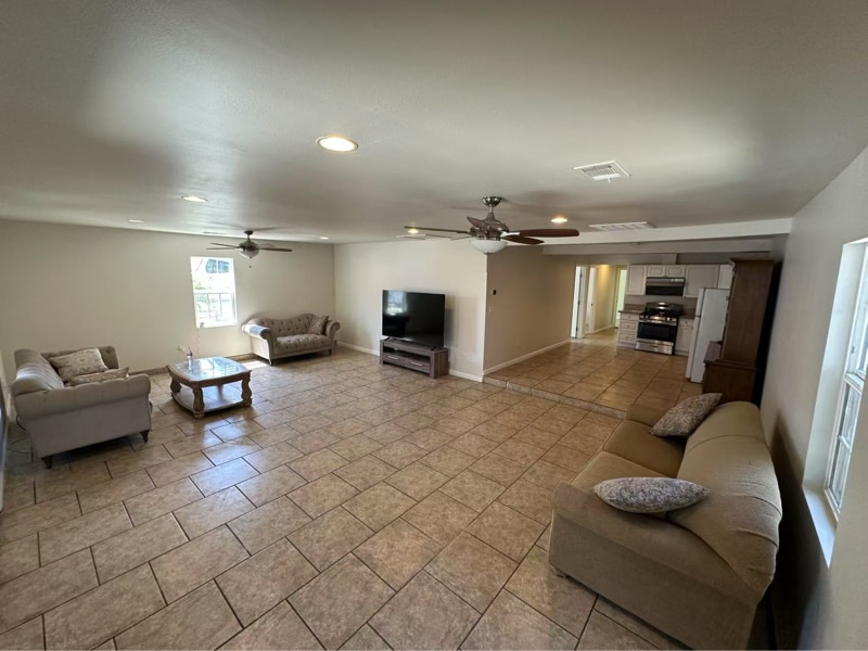 Foto principal - 10711 48th St