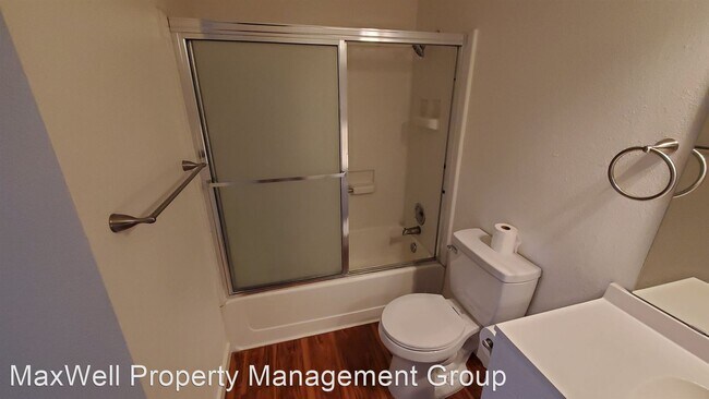 Building Photo - 1 br, 1 bath House - 12601 Van Nuys Blvd.