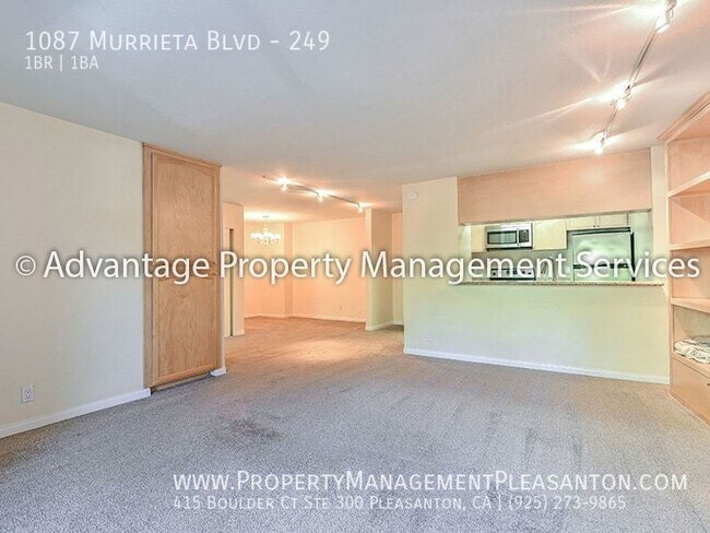 Foto del edificio - 1 Bed / 1 Bath, 828 Sq Ft Condo
