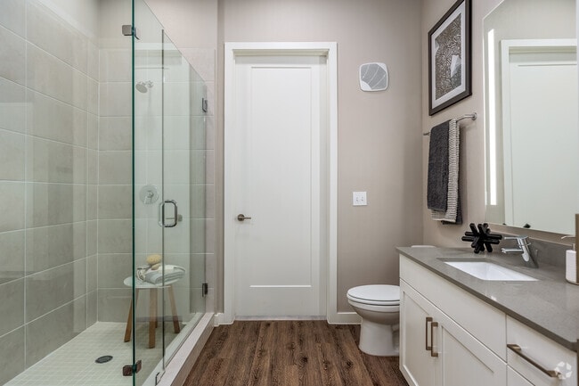 2BR, 2BA - 1,112SF - Kinstead