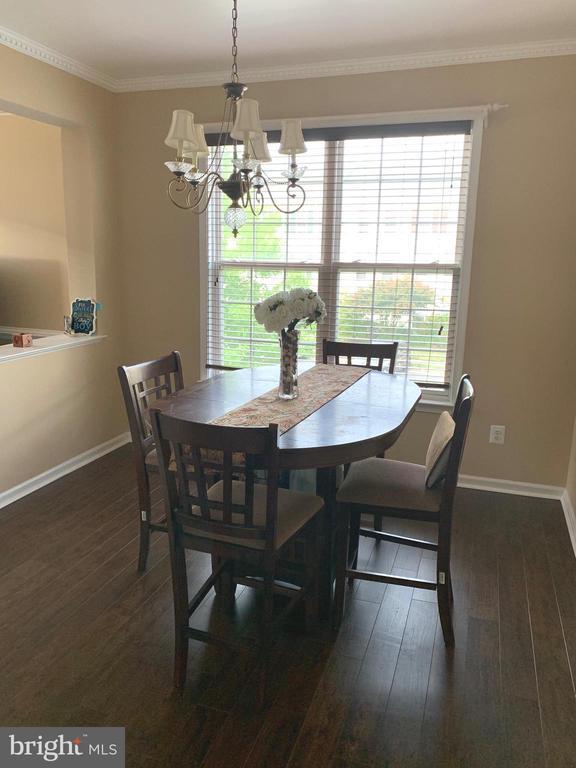 Building Photo - 45515 Cambers Trail Terrace