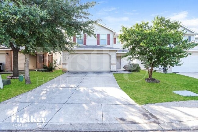 Building Photo - 9334 Maple Silver