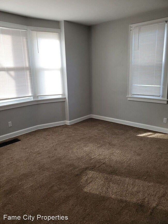Foto del edificio - 2 br, 1 bath House - 618 Young Ave NE