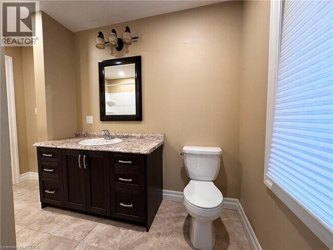 Photo du bâtiment - 343 Marlborough St