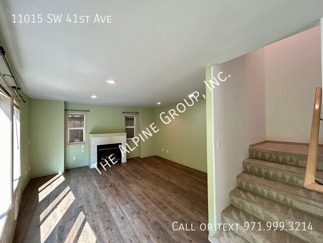Building Photo - 2 Bedroom Home Near SW Portland!